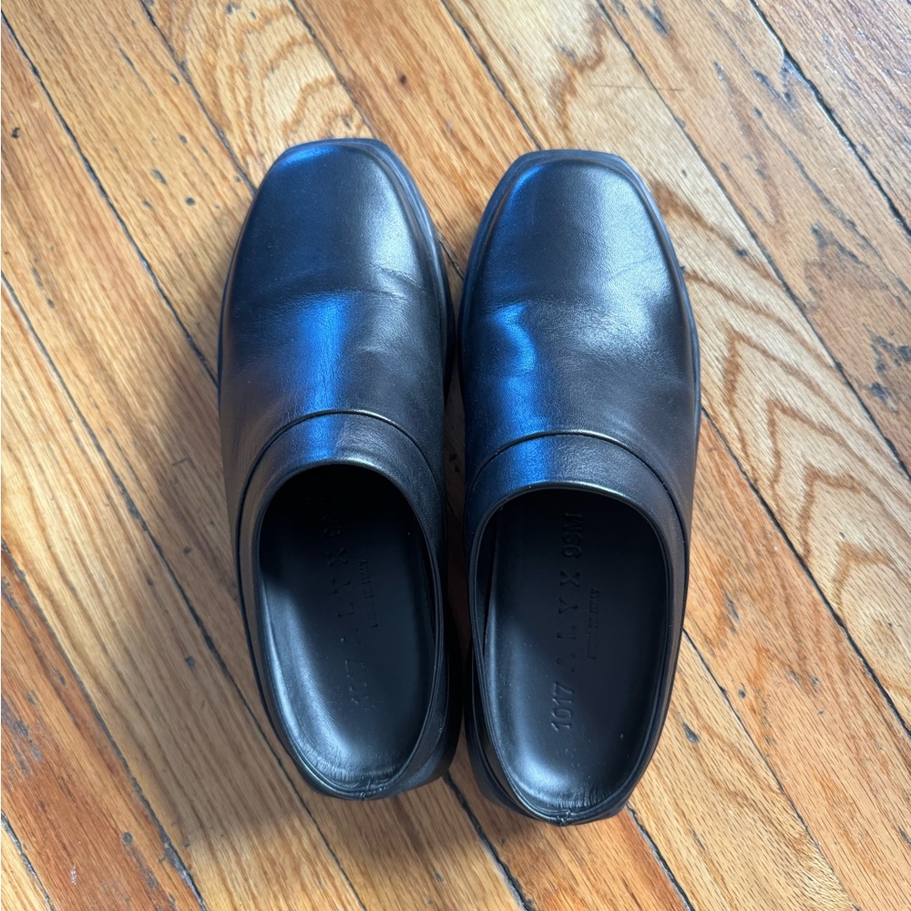 1017 ALYX 9SM slides/clogs size 6/7